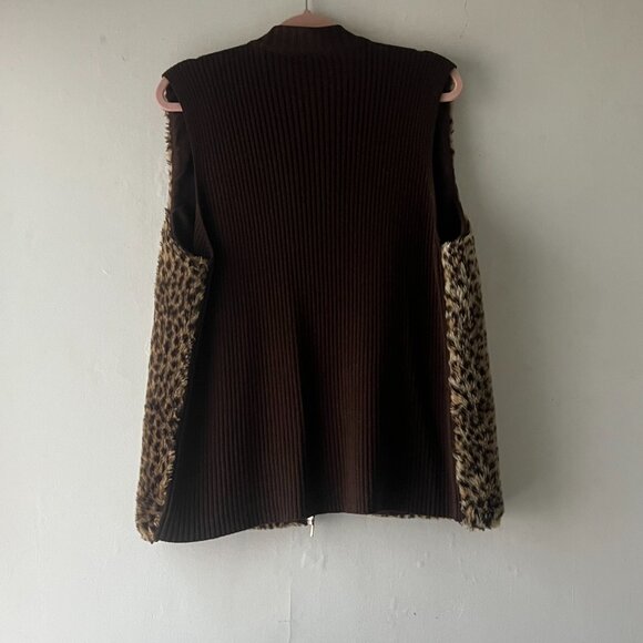 Alia - Picture 2 of 2